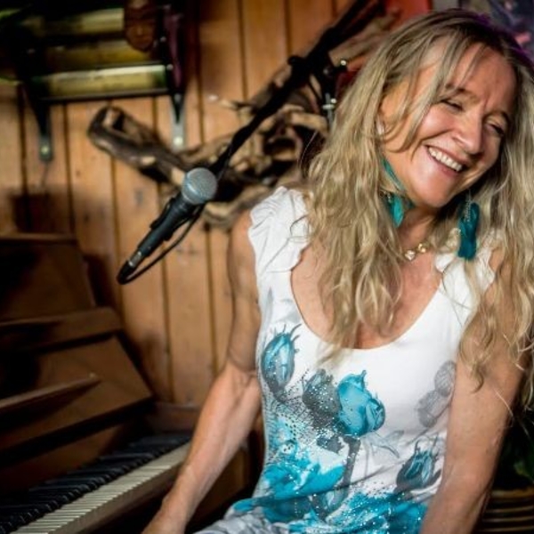 Summer of Live Music: Nicola Farnon Trio