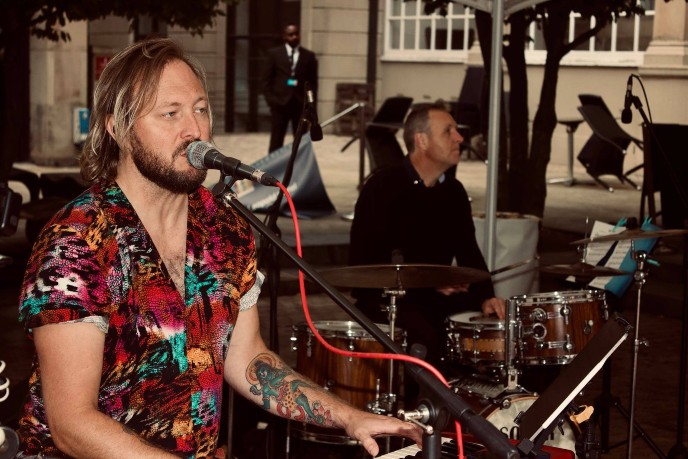 Live music at Leopold Square: Ryan Taylor